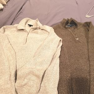 2 new sweaters M